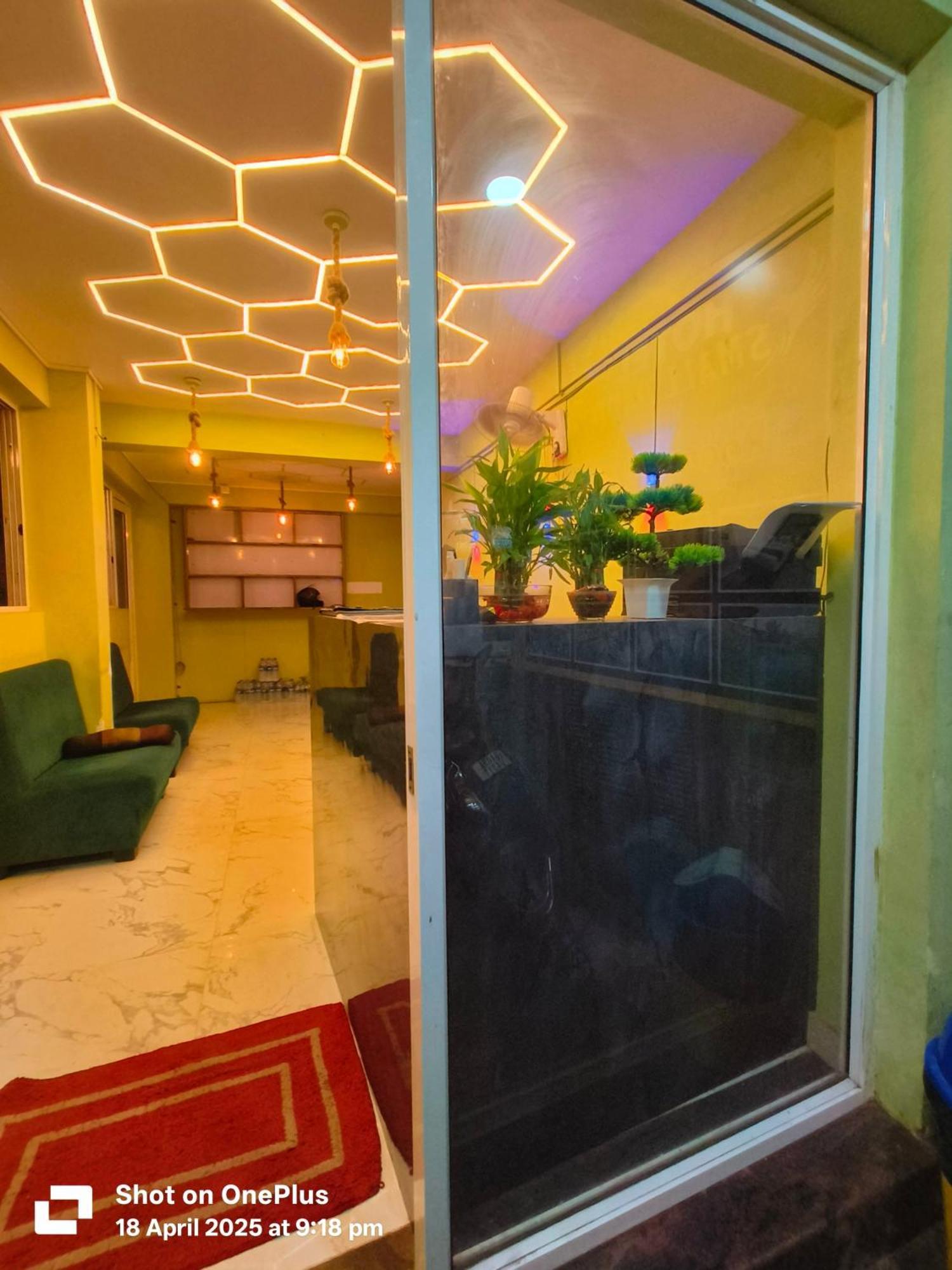 Hotel Small Daddy Plus Калангуте Екстериор снимка