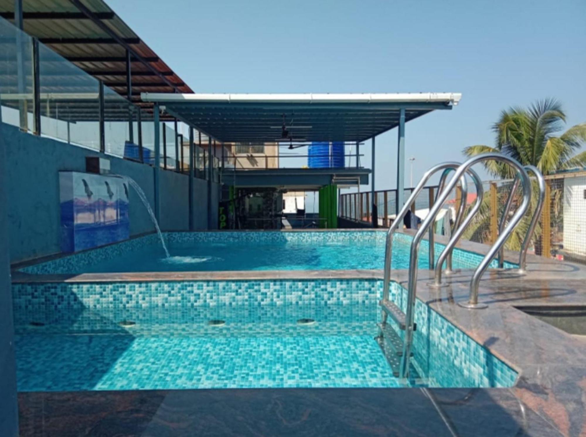 Hotel Small Daddy Plus Калангуте Екстериор снимка